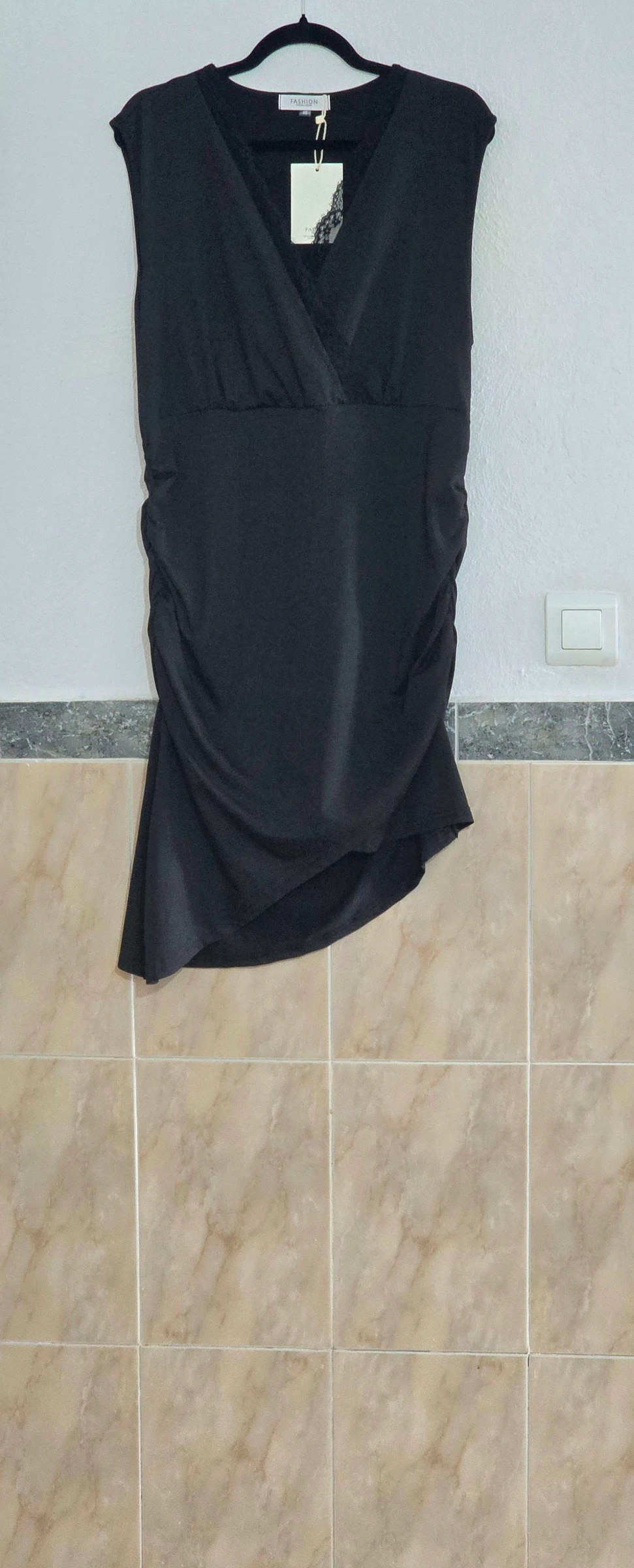 Vestido elástico drapeado negro T. 48
